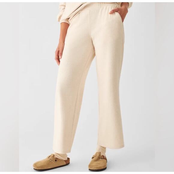 Faherty Legend Lounge Knit Pants in Off White Medium - Picture 1 of 6